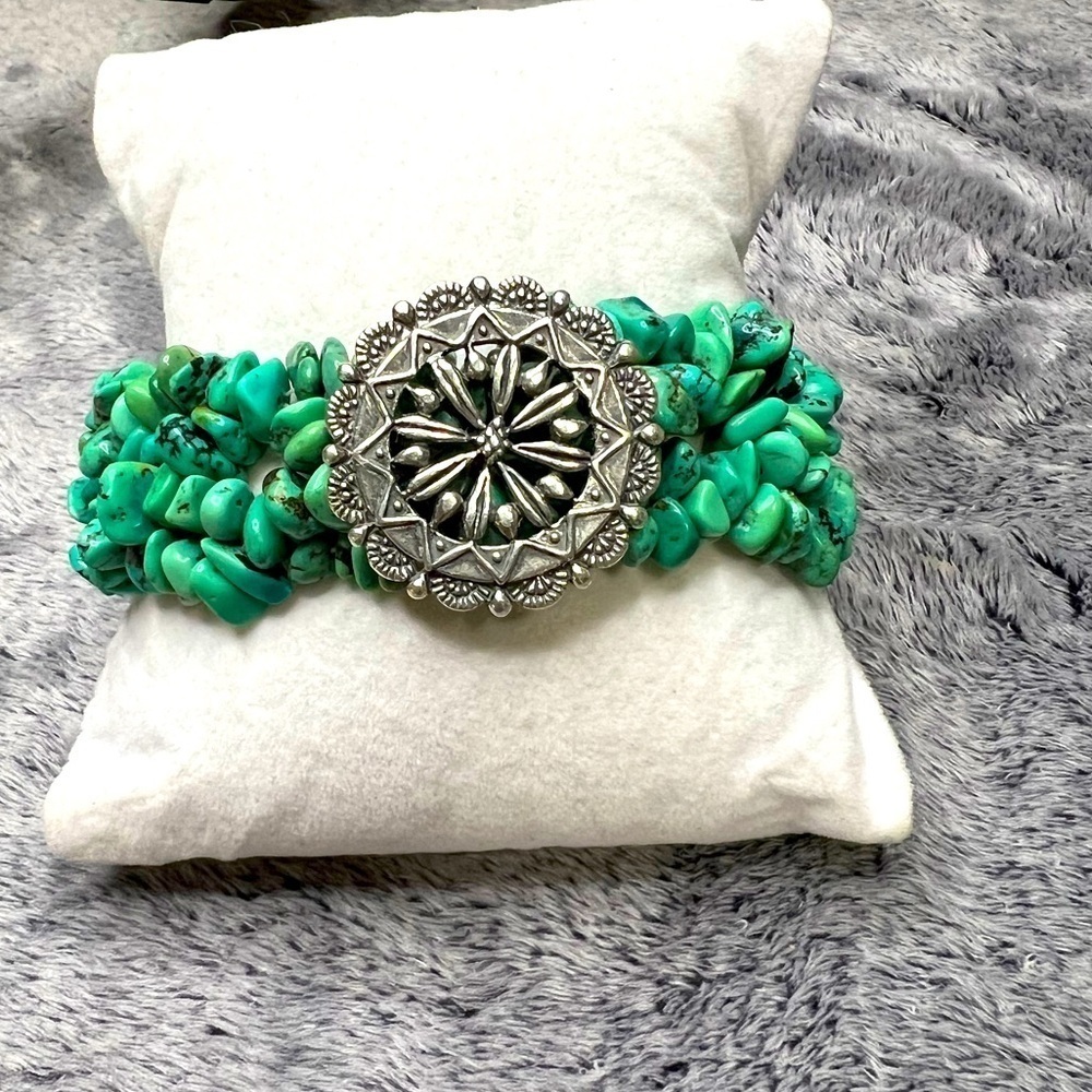 Carolyn Pollack Relios Sterling Silver and Turquoise Stretch Bracelet